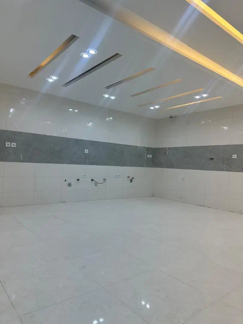 رهن و اجاره مغازه ۱۰۰متری خیابان جام جم|اجارهٔ مغازه و غرفه|جم, |دیوار