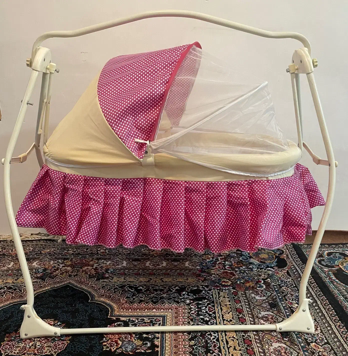 گهواره نو|اسباب و اثاث بچه|کرمان, |دیوار