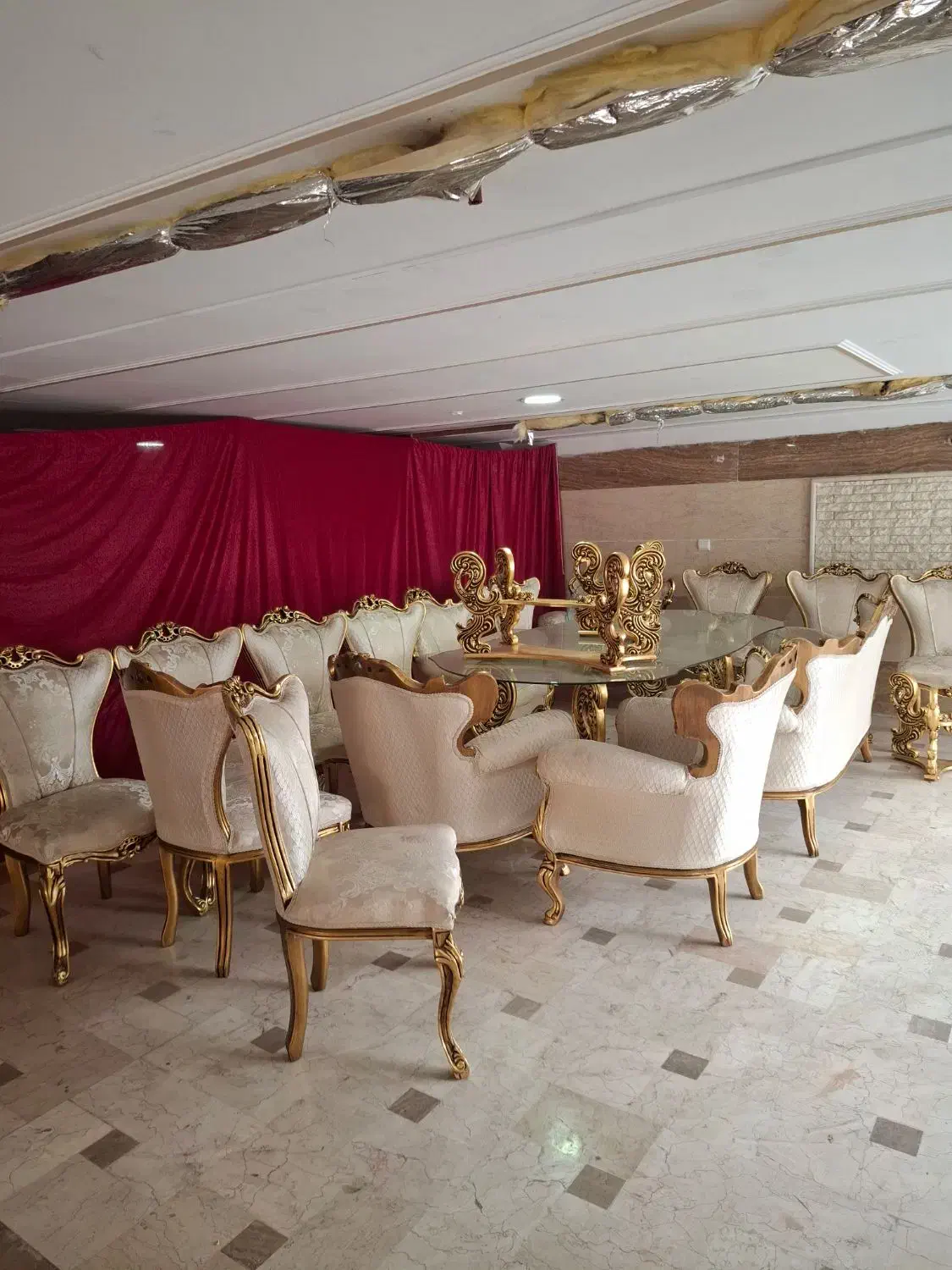 مبل استیل سلطنتی و میز ناهار خوری باهم|مبلمان خانگی و میز عسلی|تهران, آزادشهر|دیوار