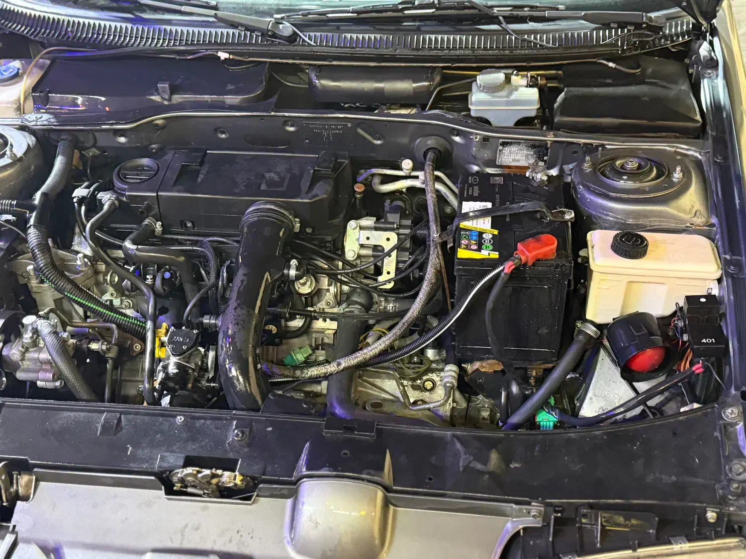 پژو ۴۰۵|خودرو سواری و وانت|تهران, شهرک ولیعصر جنوبی|دیوار