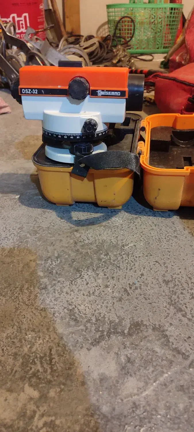 دوربین ترازیاب|ابزارآلات|ساری, |دیوار