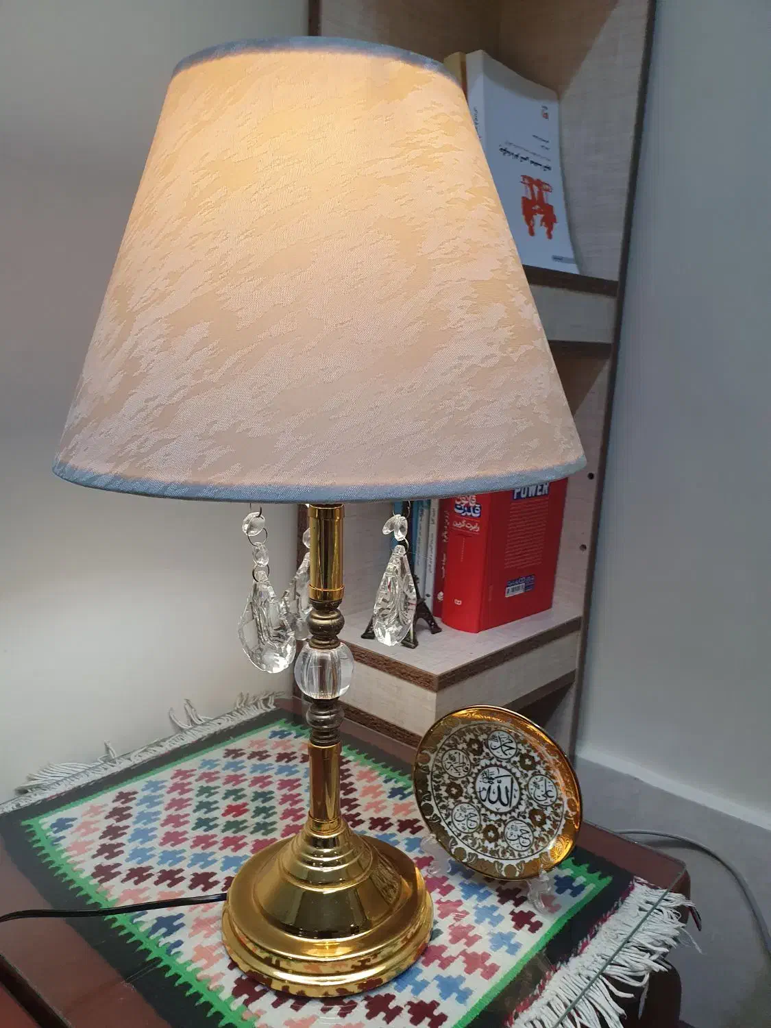 آباژور رو میزی|چراغ خواب و آباژور|قم, سید معصوم|دیوار