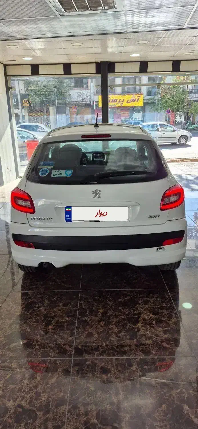 ۲۰۷پانا ۱۴۰۳دنده بارینگ|خودرو سواری و وانت|شیراز, سینما سعدی|دیوار