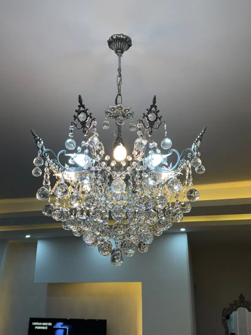 دو عد لوستر|لوستر و چراغ آویز|اردبیل, |دیوار