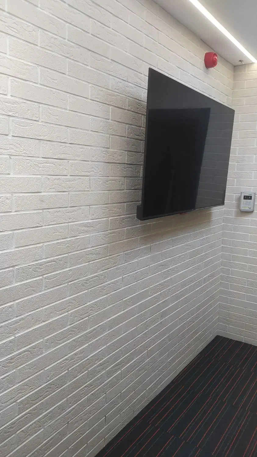 آجرنما  چسبی وملاتی|خدمات پیشه و مهارت|کرج, حصارک بالا|دیوار