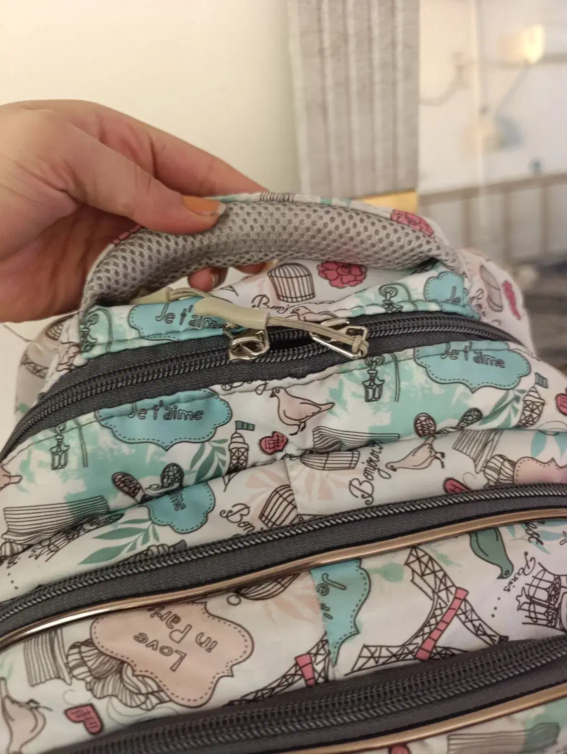 کیف مدرسه نونونوفقط200|کیف، کفش، کمربند|دزفول, |دیوار