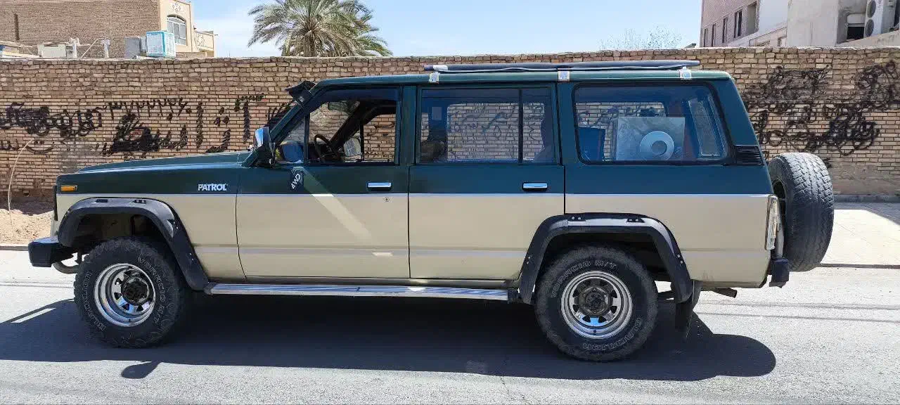 پاترول ۴ درب ۴ سیلندر|خودرو سواری و وانت|یزد, |دیوار