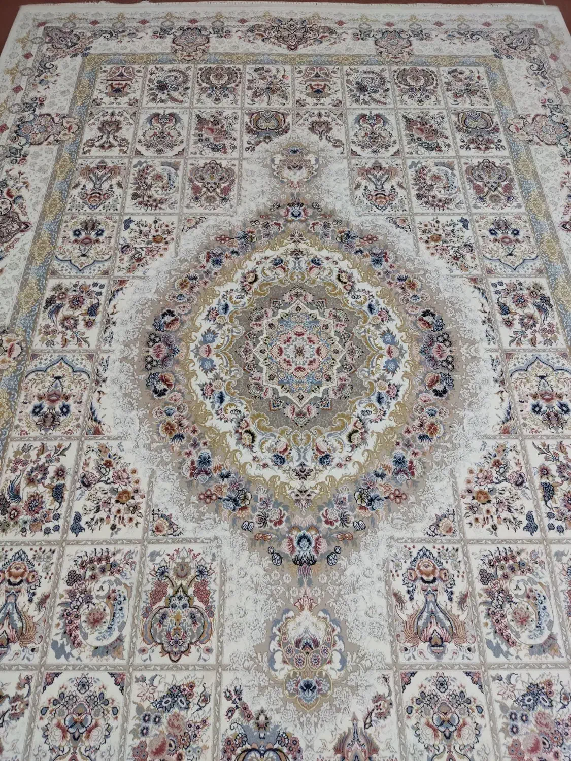 فرش ۱۲۰۰ شانه|فرش|ارومیه, |دیوار