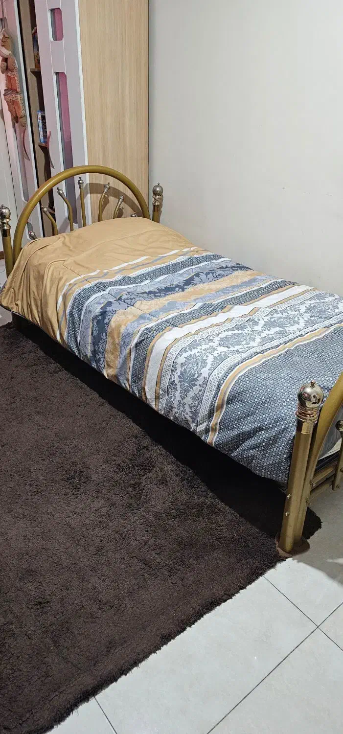 تخت فرفوژه یک نفره|تخت و سرویس خواب|تهران, تهرانپارس شرقی|دیوار