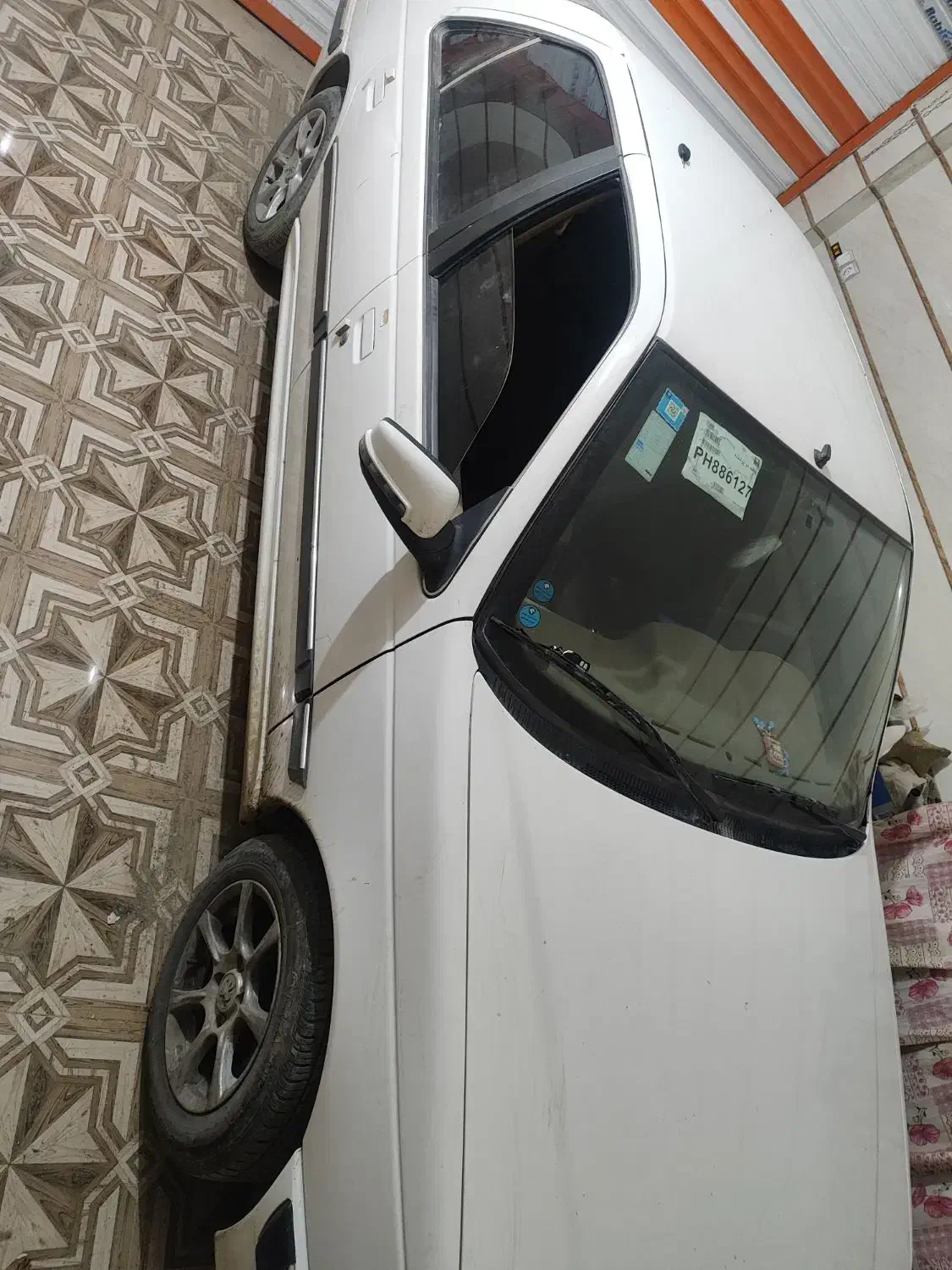 پژو پارس سفید بی رنگ|خودرو سواری و وانت|فولادشهر, فولادشهر|دیوار