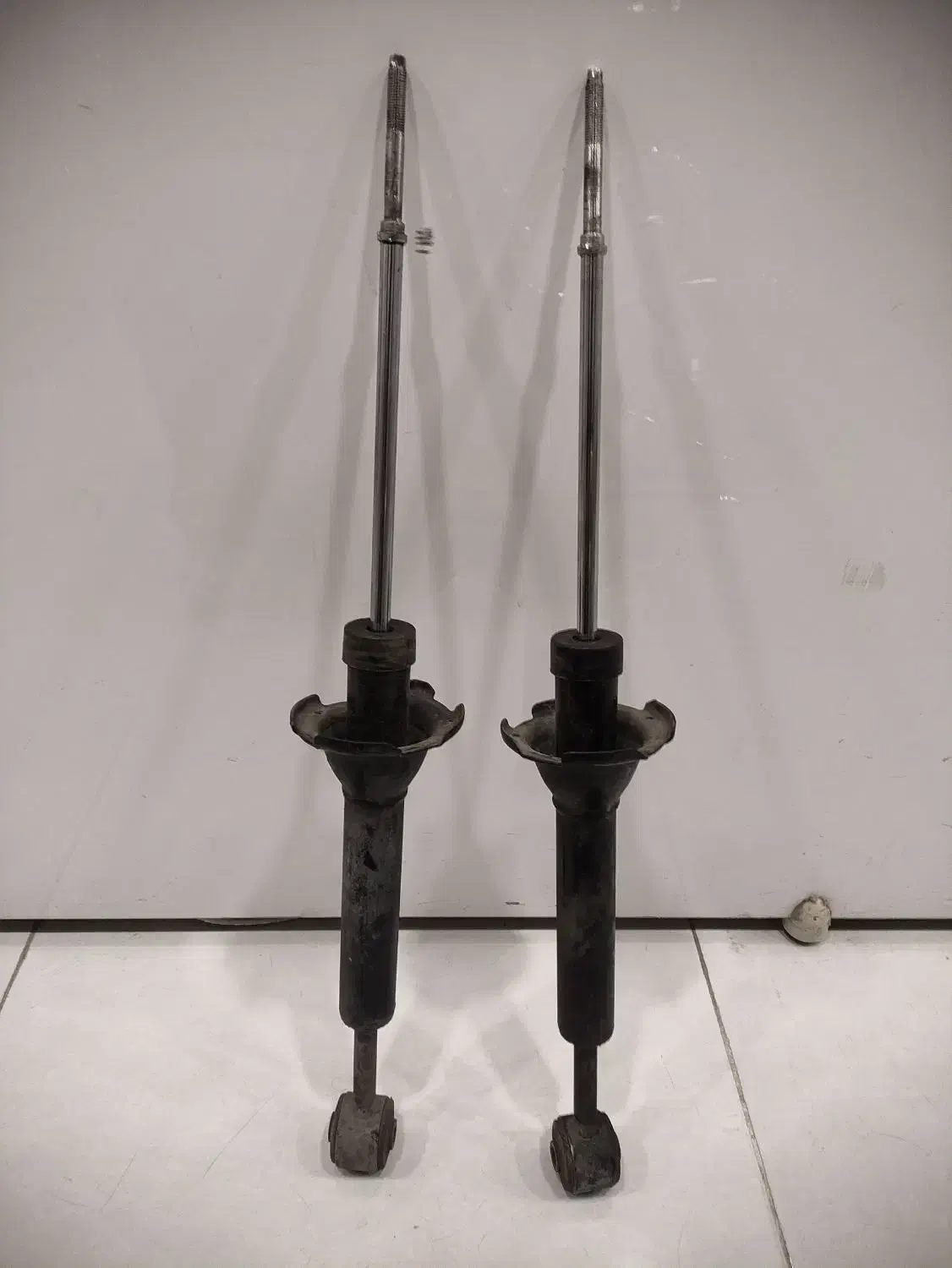 کمک عقب پراید|قطعات یدکی و لوازم جانبی|رباط‌کریم, رباط‌کریم|دیوار