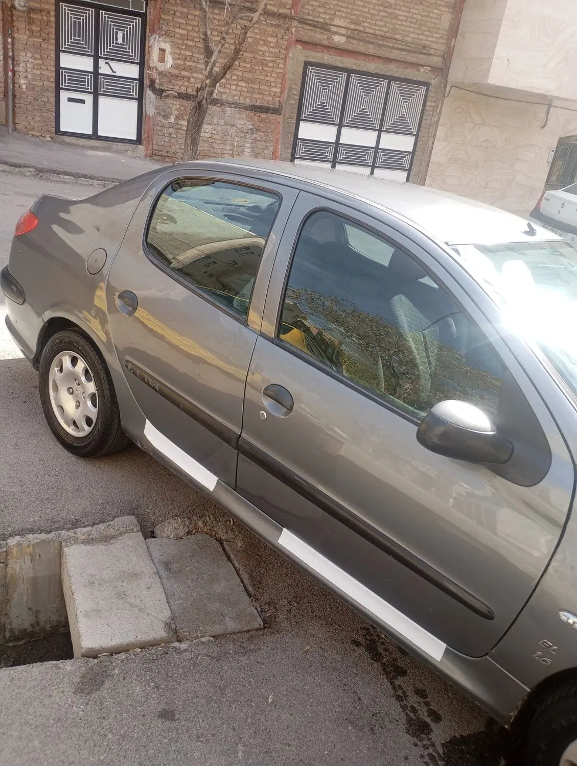 ماشین 206sd v8|خودرو سواری و وانت|تبریز, |دیوار