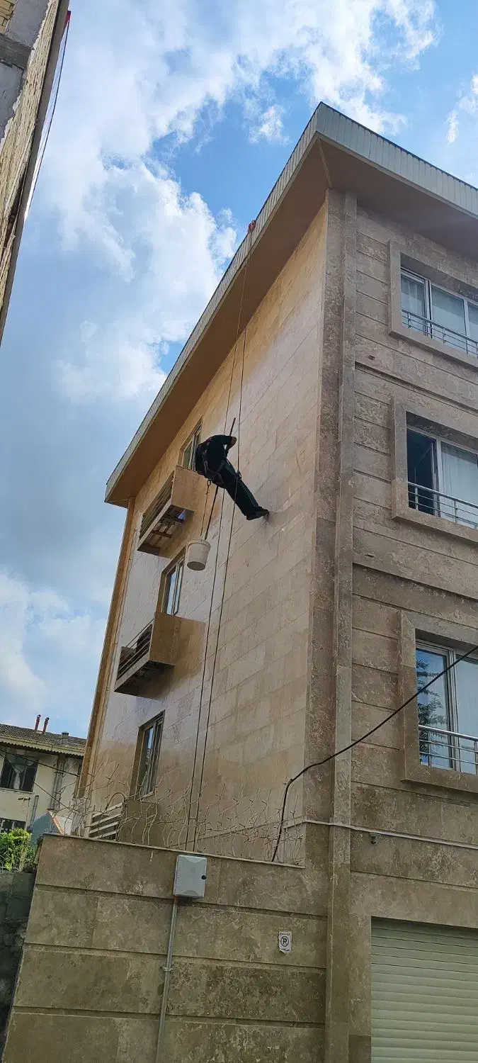 بندکشی سنگ نمابدون داربست رفع نم رطوبت دیوار سیمان|خدمات پیشه و مهارت|لاهیجان, قیام|دیوار