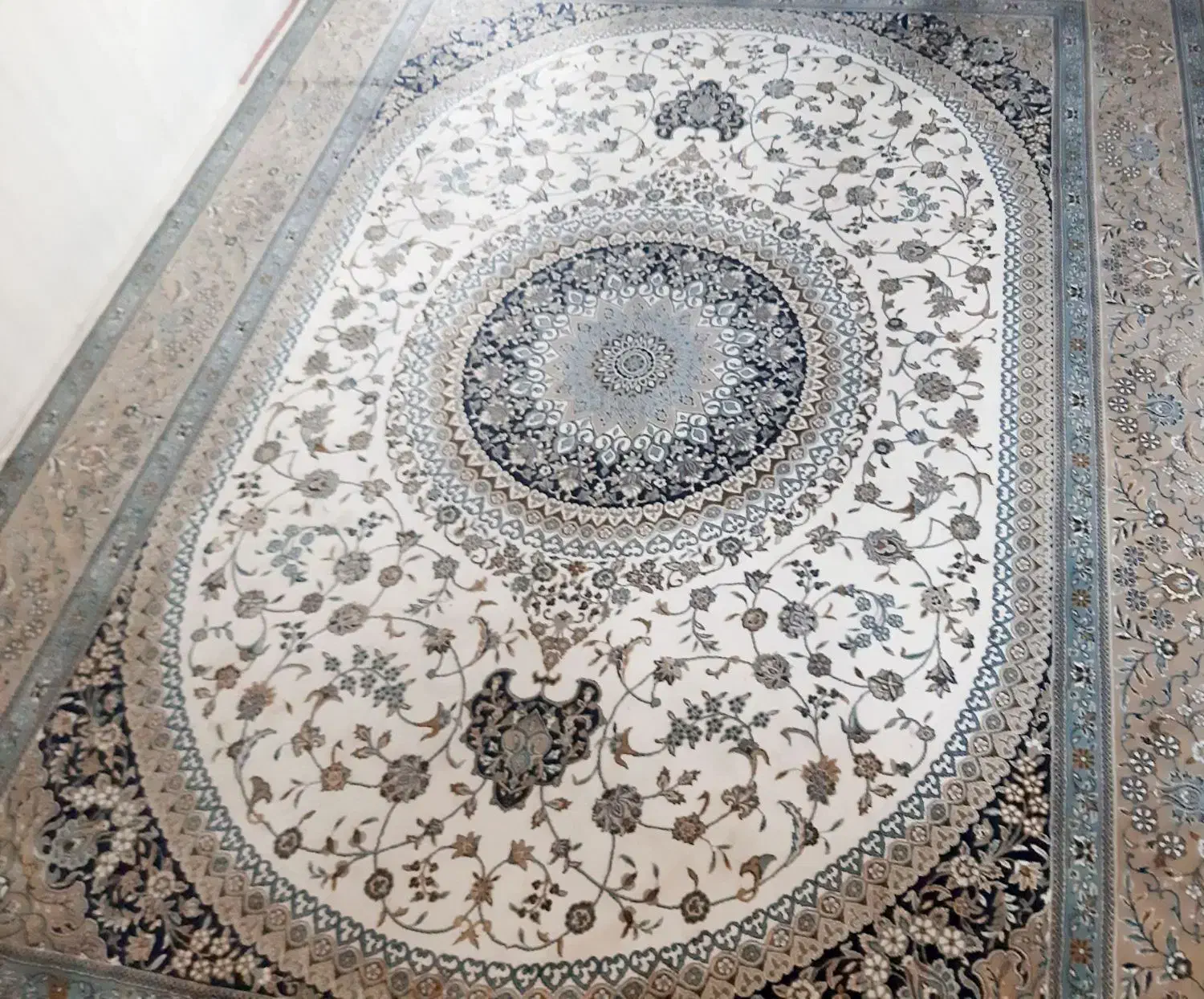 فرش ۱۲ متری ۳در۴سالم|فرش|گرگان, |دیوار