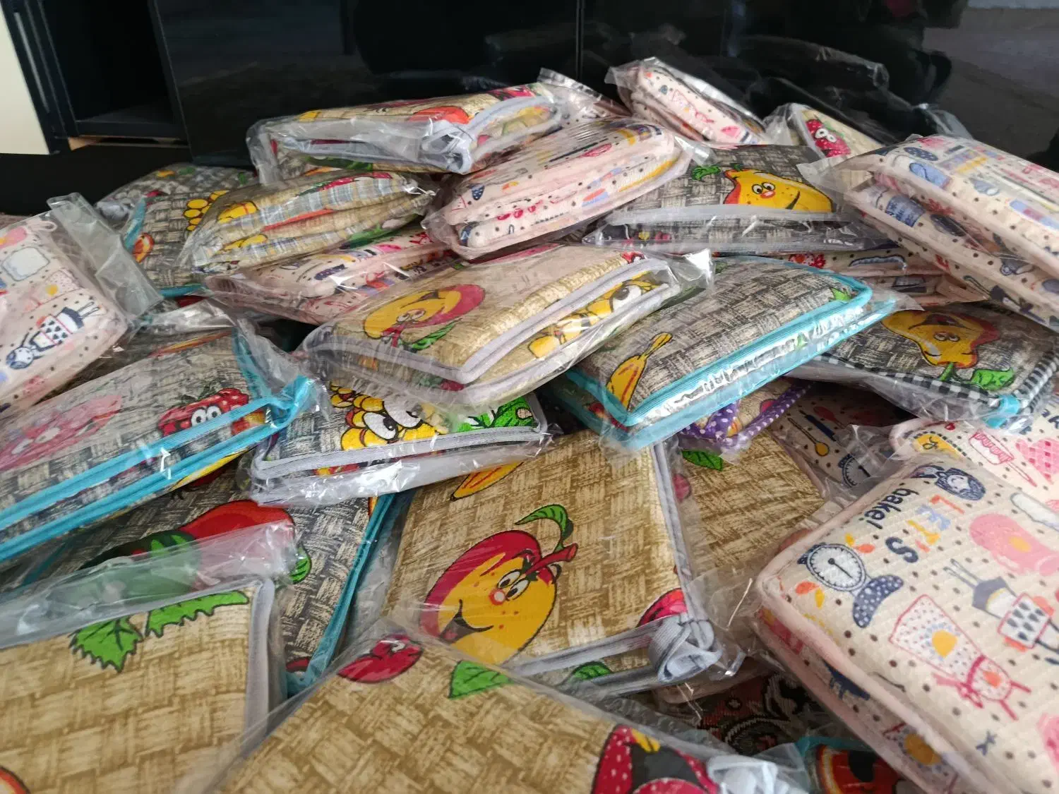 دستگیر|سفره، حوله، دستمال آشپزخانه|اندیمشک, |دیوار