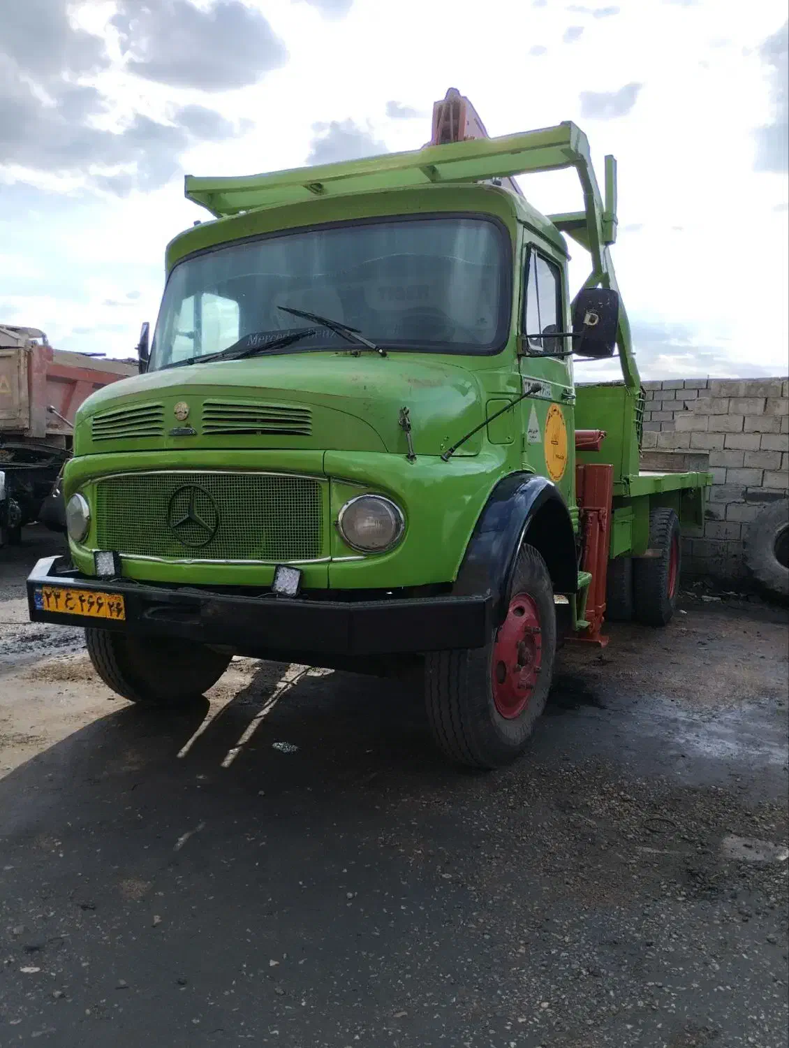 خدمات جرثقیل ،نصب تیر برق و یدکشی(شبانه روزی(|خدمات حمل و نقل|بجنورد, |دیوار