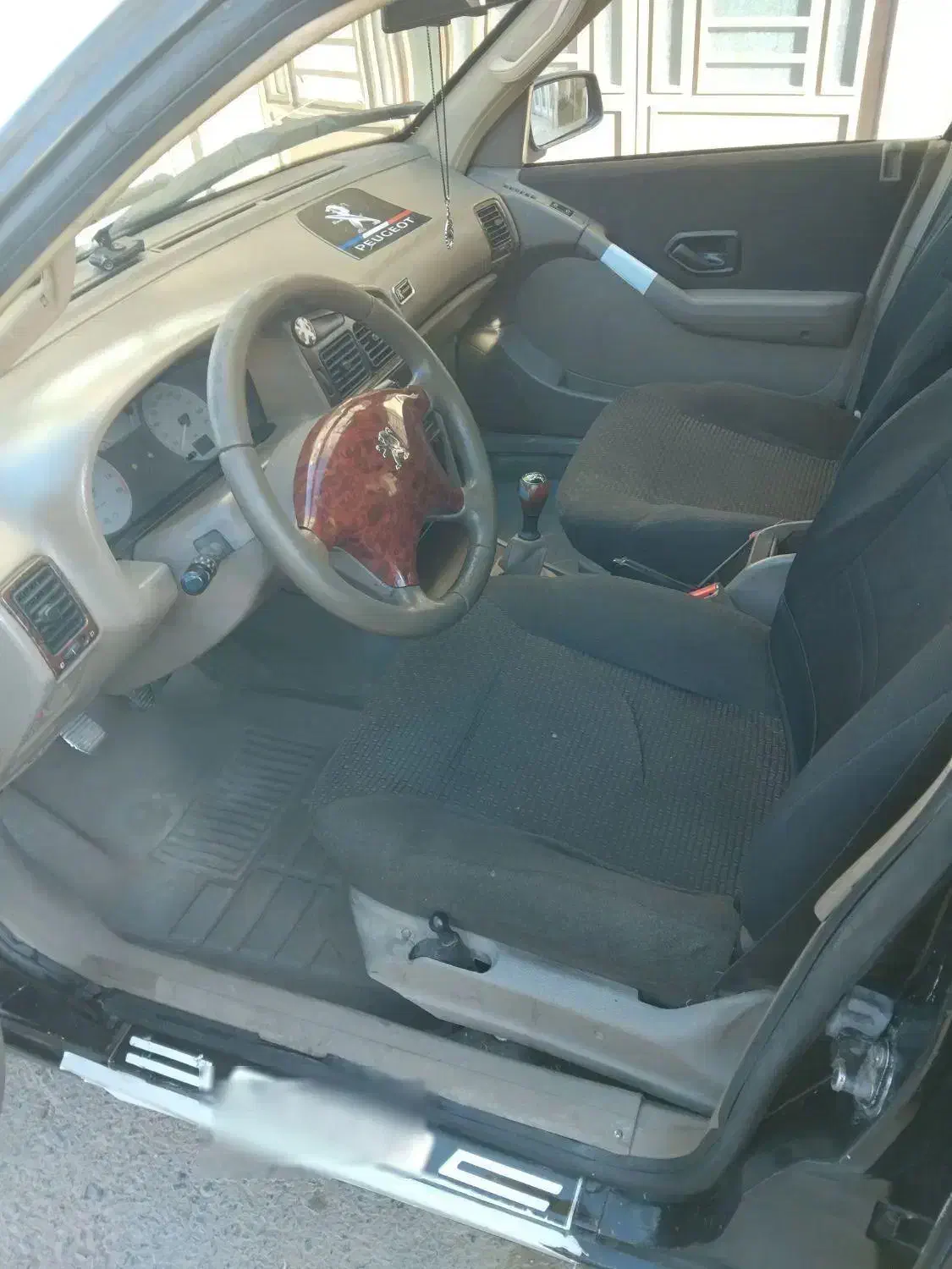 پژو ۷۷انژکتور|خودرو سواری و وانت|قم, شهرک فاطمیه|دیوار