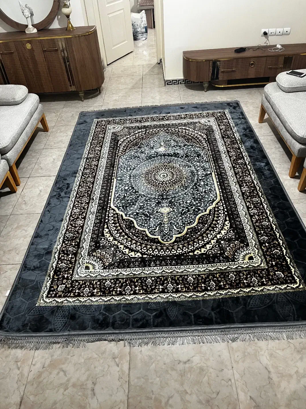 دو عدد فرشینه نو و استفاده نشده مثل هم|فرش|تهران, کیانشهر|دیوار