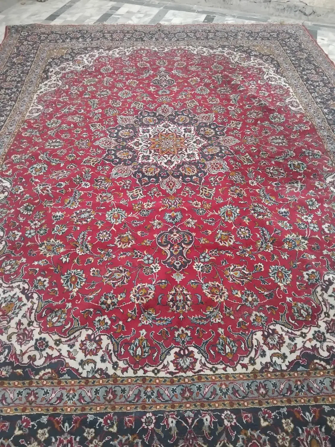 دو عدد فرش ۱۲ متری|فرش|مشهد, هفت تیر (نه دره)|دیوار