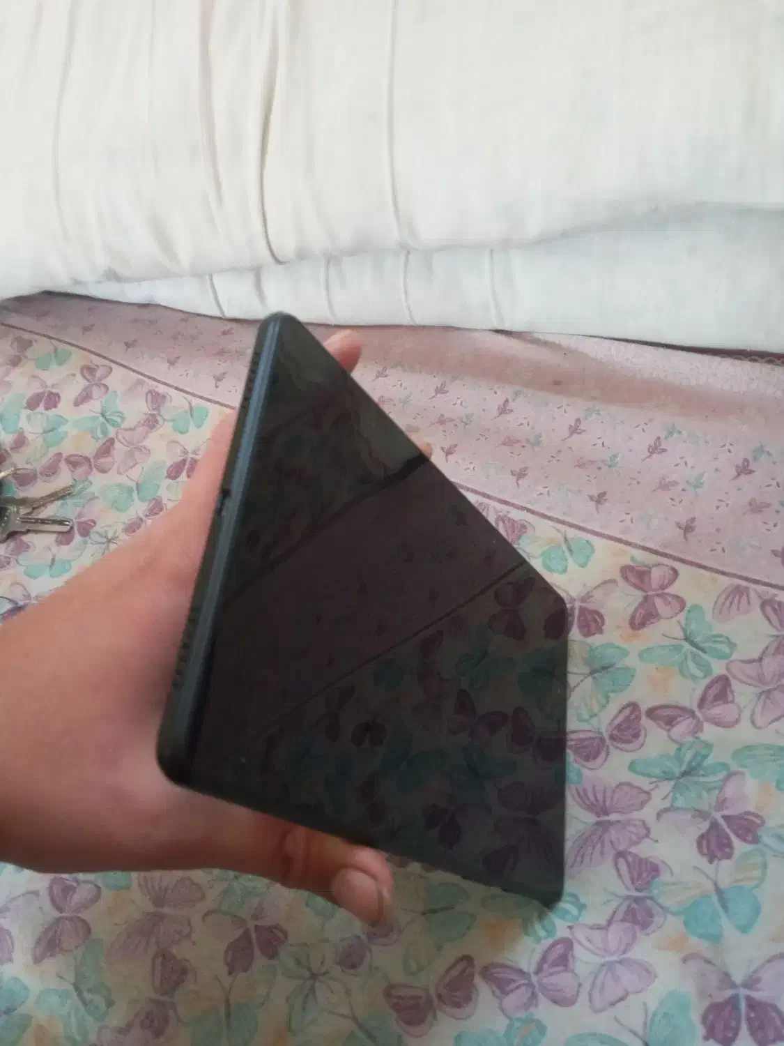 تبلت بسیار تمیز|تبلت|شباب, |دیوار