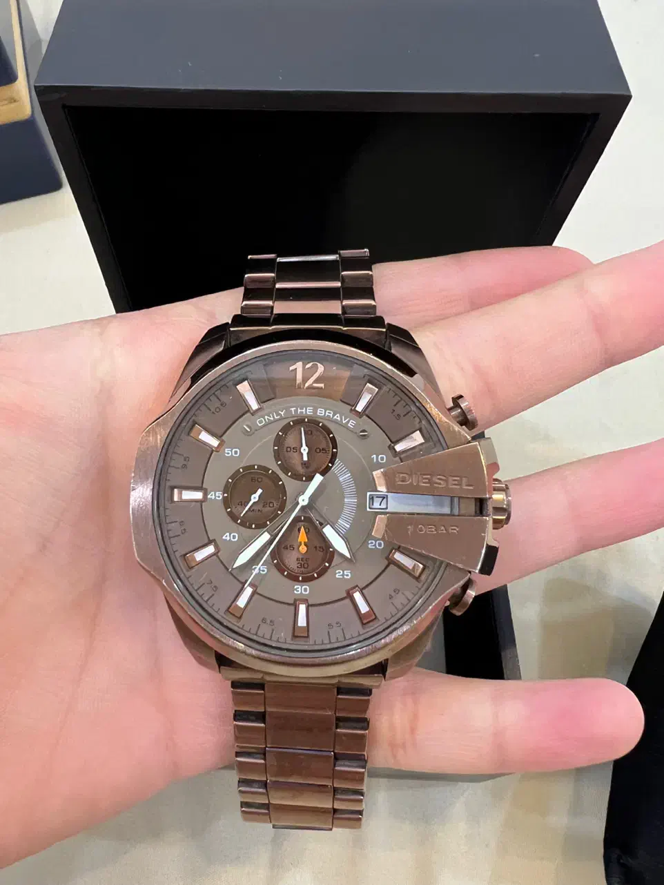 دیزل شاخدار رنگ نسکافه ای کمیاب|ساعت|رشت, دیانتی|دیوار