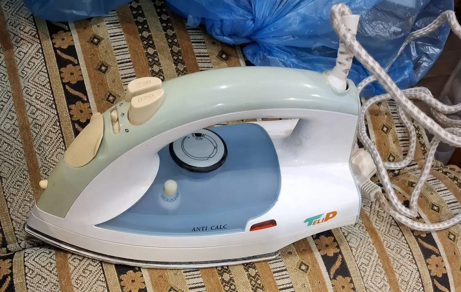 تعدادی وسایل منزل در حد نو با قیمت مناسب(توافقی)|ماشین لباسشویی و خشک‌کن لباس|لاهیجان, یحی آباد|دیوار