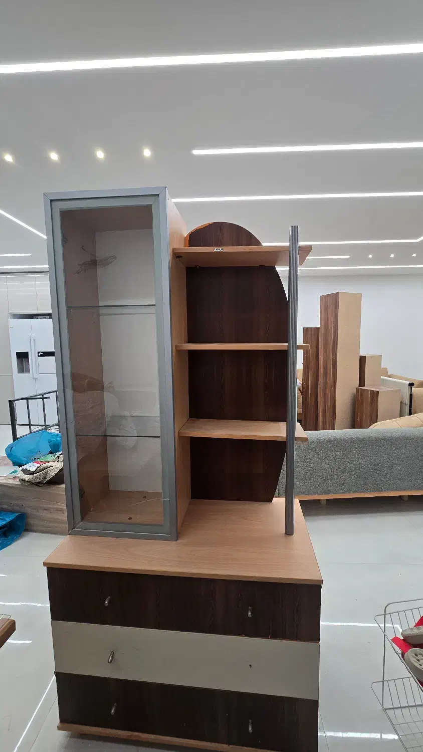 کمد|جاکفشی، کمد، دراور|شیراز, مبعث|دیوار