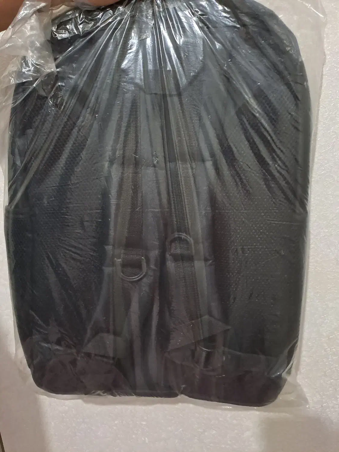 کوله پشتی|کیف، کفش، کمربند|قدس, شهر‌قدس|دیوار