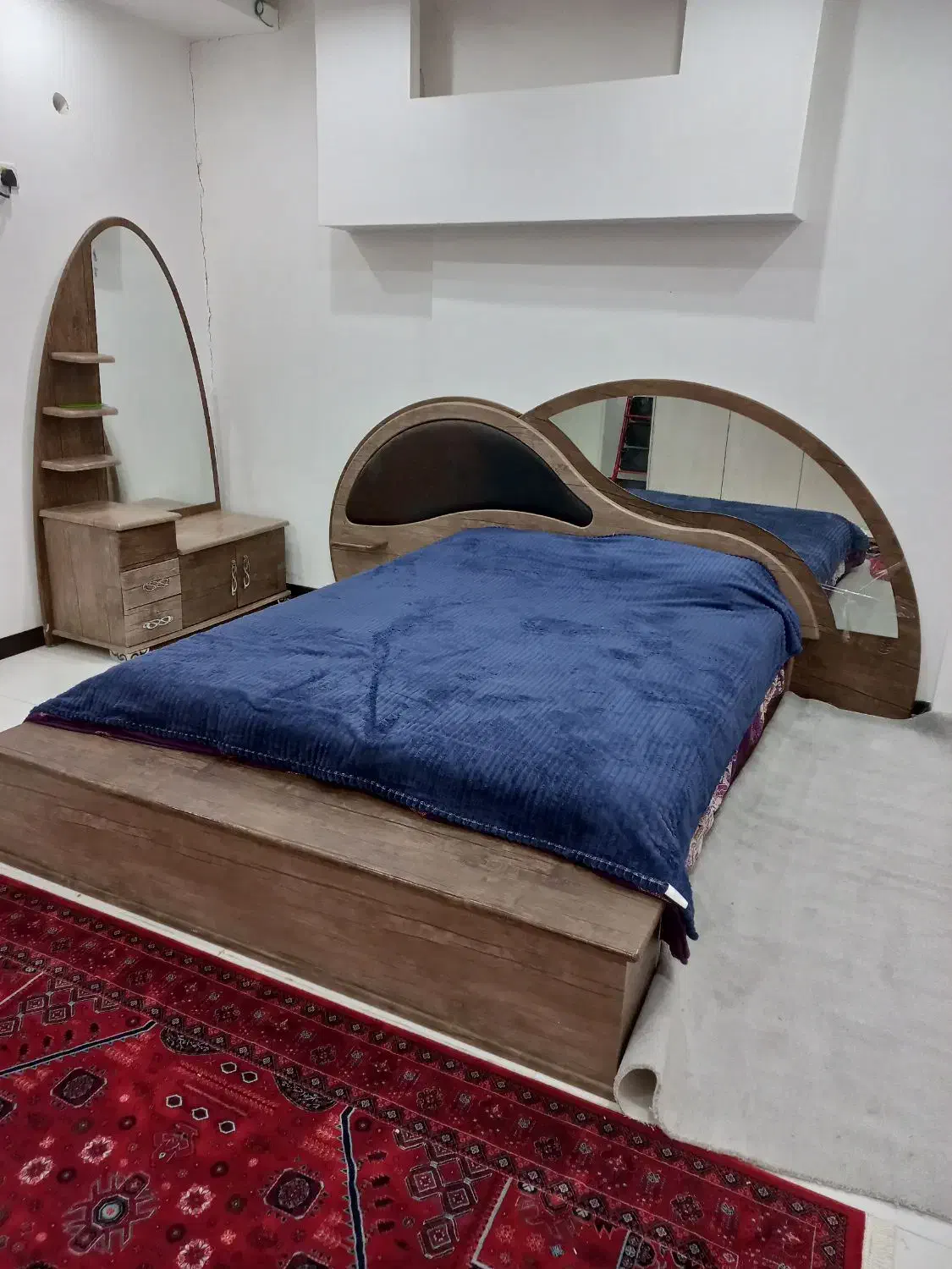 سرویس خواب در حد نو|تخت و سرویس خواب|اهواز, کوی سعدی|دیوار