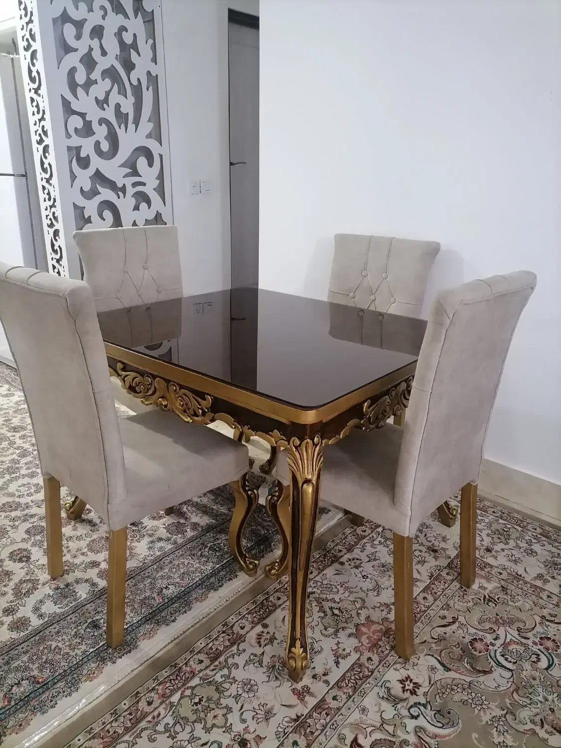 میز غذا خوری|میز و صندلی غذاخوری|گرگان, |دیوار