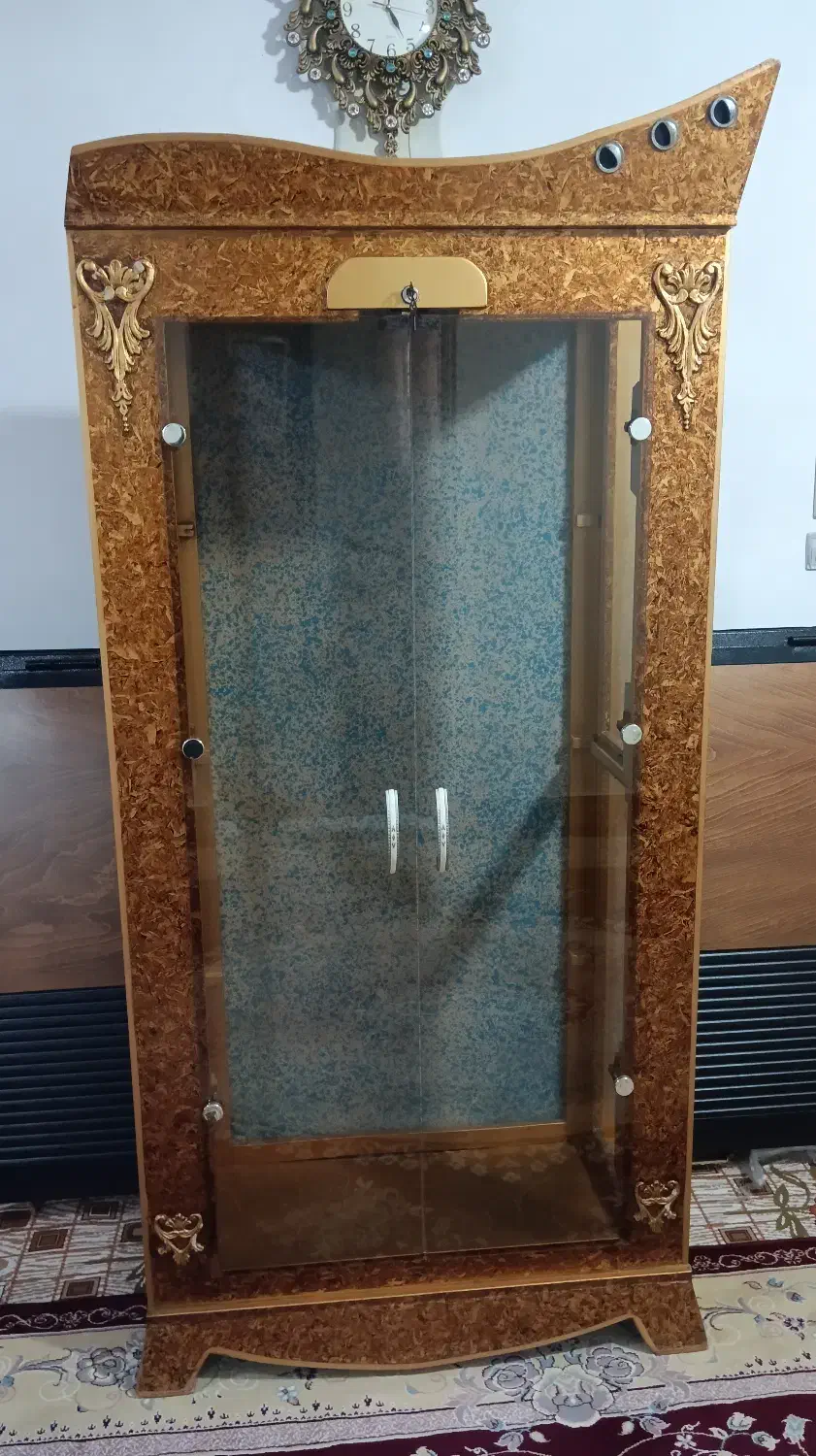 طلایی|بوفه، ویترین، کنسول|سبزوار, مدرس|دیوار