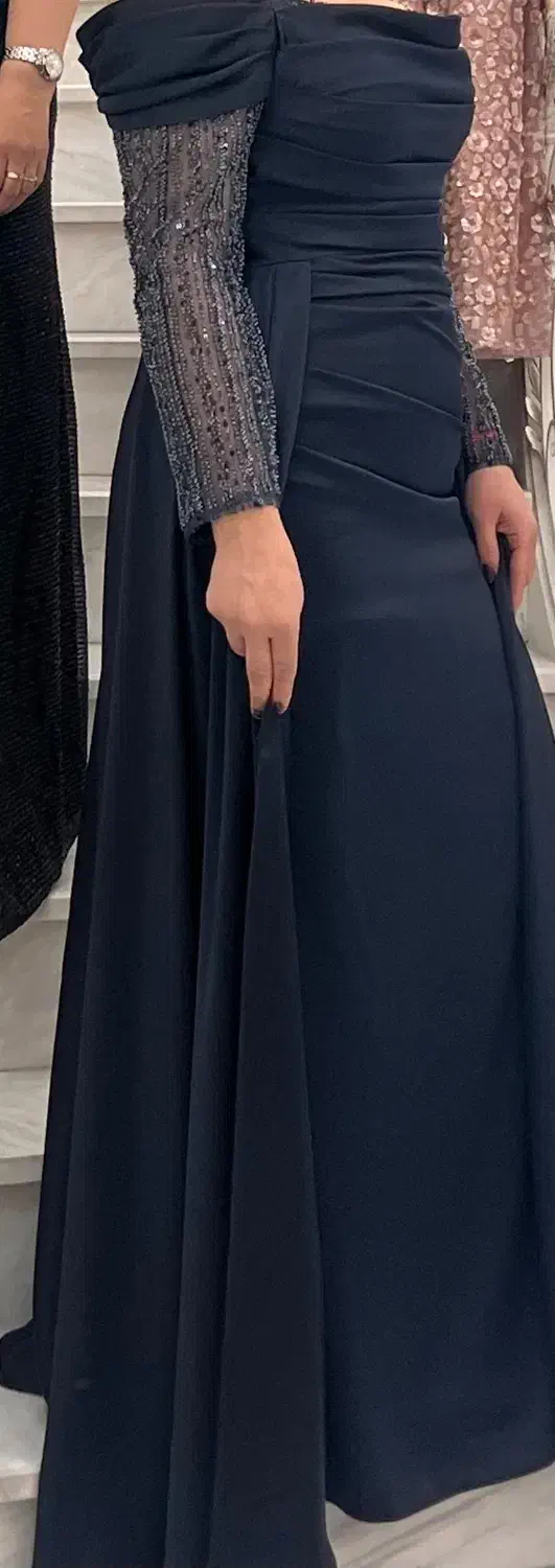 لباس مجلسی|لباس|شوشتر, |دیوار