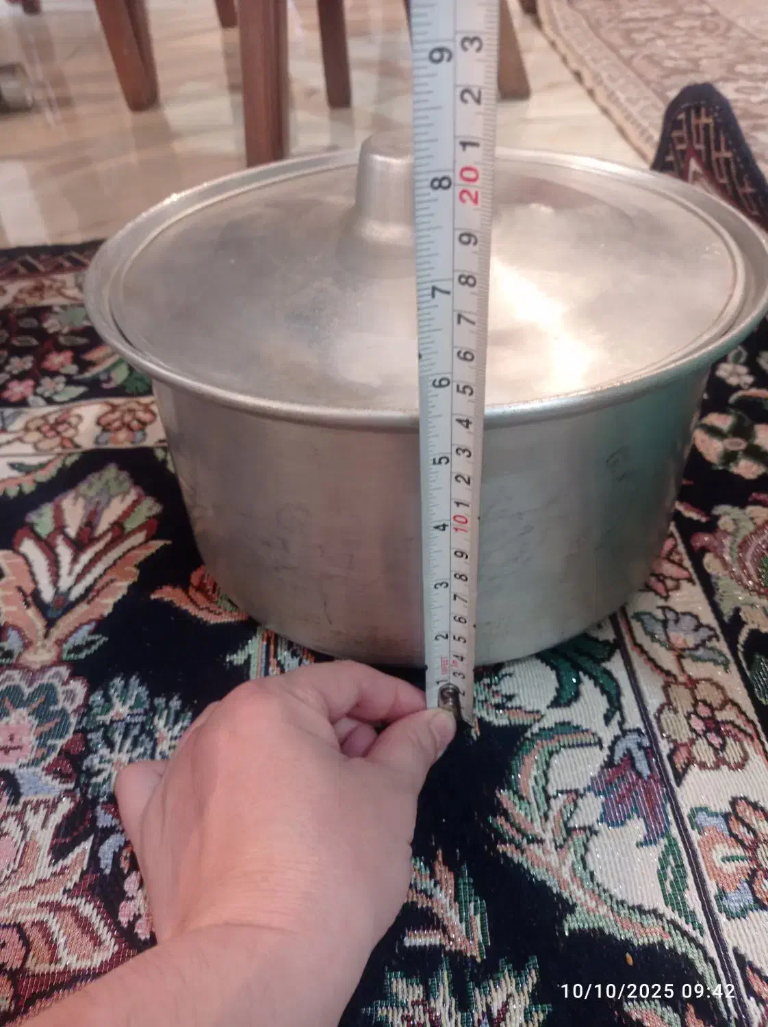 تعداد قابلمه روحی قدیمی محکم|ظروف پختوپز|سنندج, |دیوار