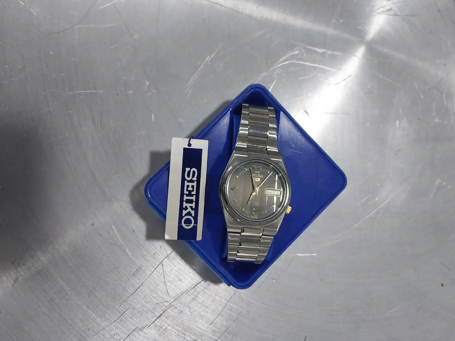 فروش ساعت مچی|ساعت|شهرکرد, |دیوار