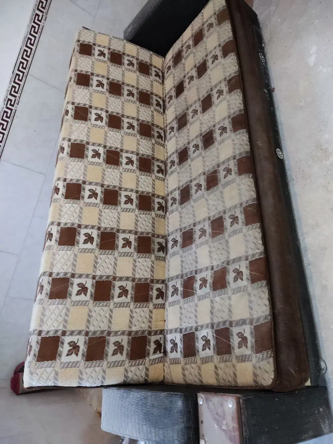 مبل تخت خواب شو|مبلمان خانگی و میز عسلی|هشتگرد, هشتگرد قدیم|دیوار