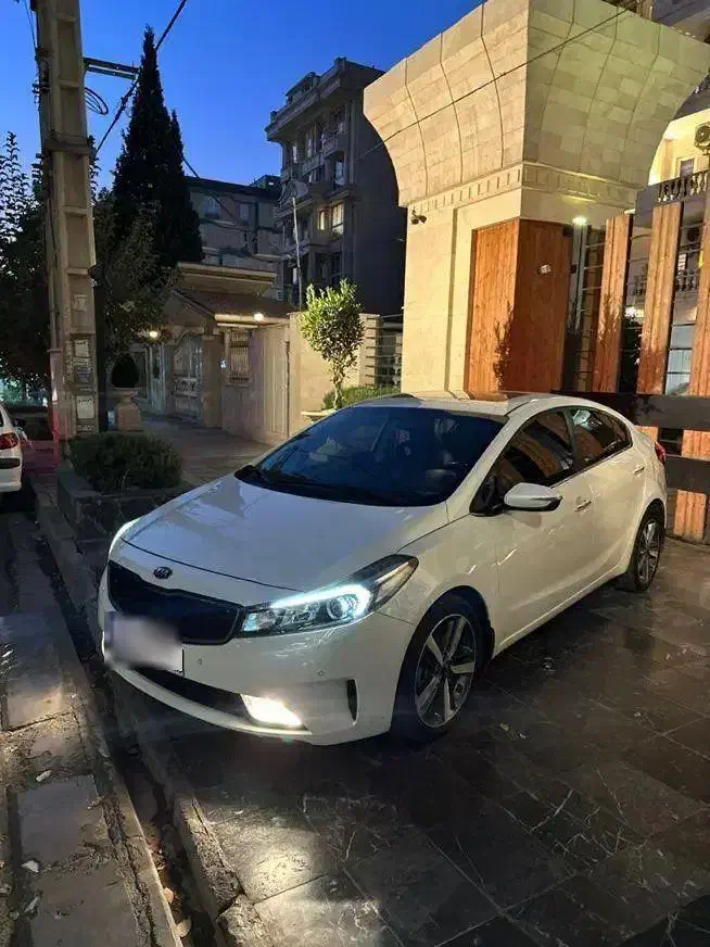 کیا سراتو مدل ۲۰۱۷ فول کامل درحد صفر|خودرو سواری و وانت|کرج, مهرویلا جنوبی|دیوار