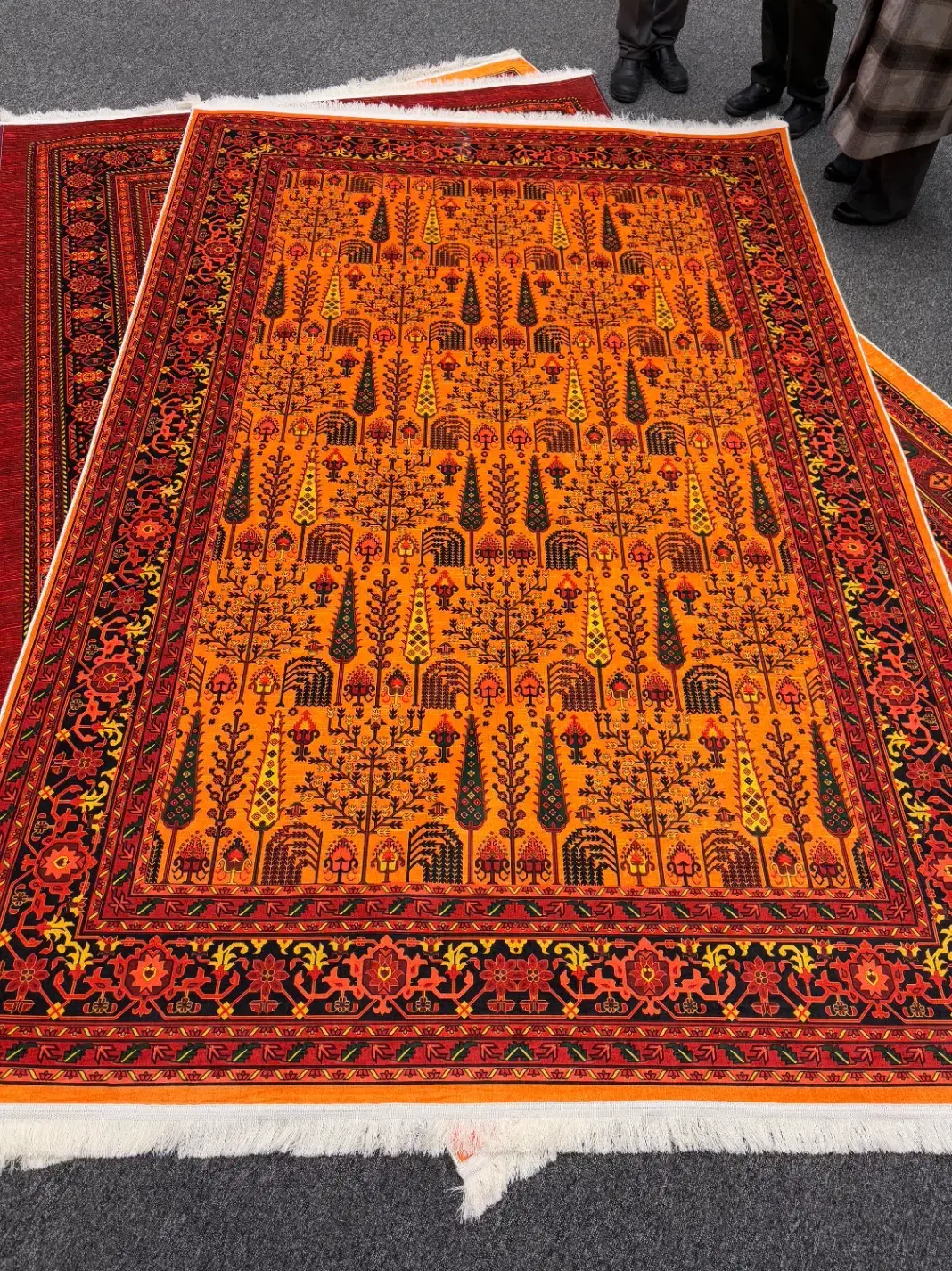 فرشینه در ابعاد مختلف|فرش|شاهرود, |دیوار