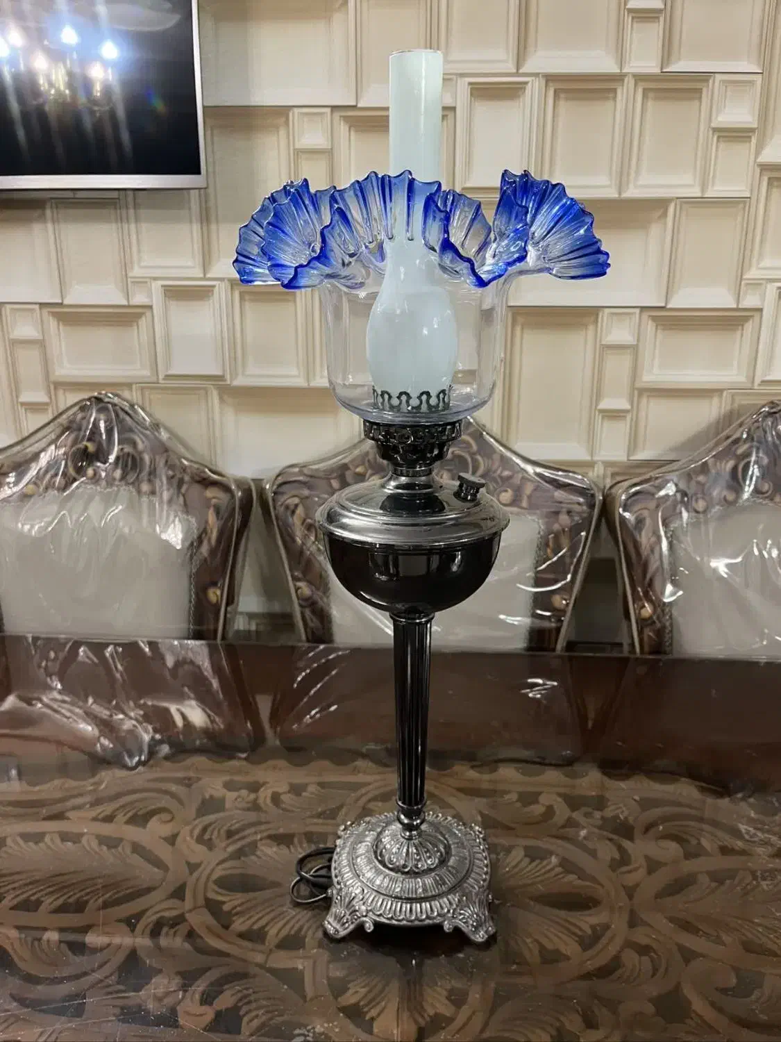 چراغ آنتیک|چراغ خواب و آباژور|اراک, |دیوار