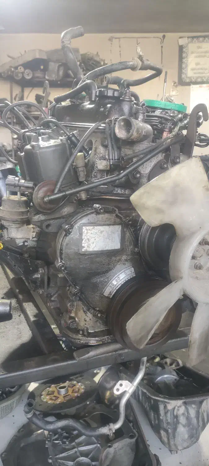 موتور هایلوکس ۹۲ 4y|قطعات یدکی و لوازم جانبی|بانه, |دیوار