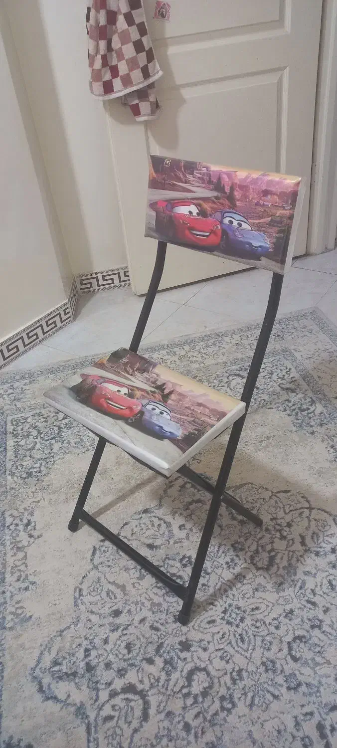 صندلی میز تحری|صندلی و نیمکت|قدس, شهر‌قدس|دیوار