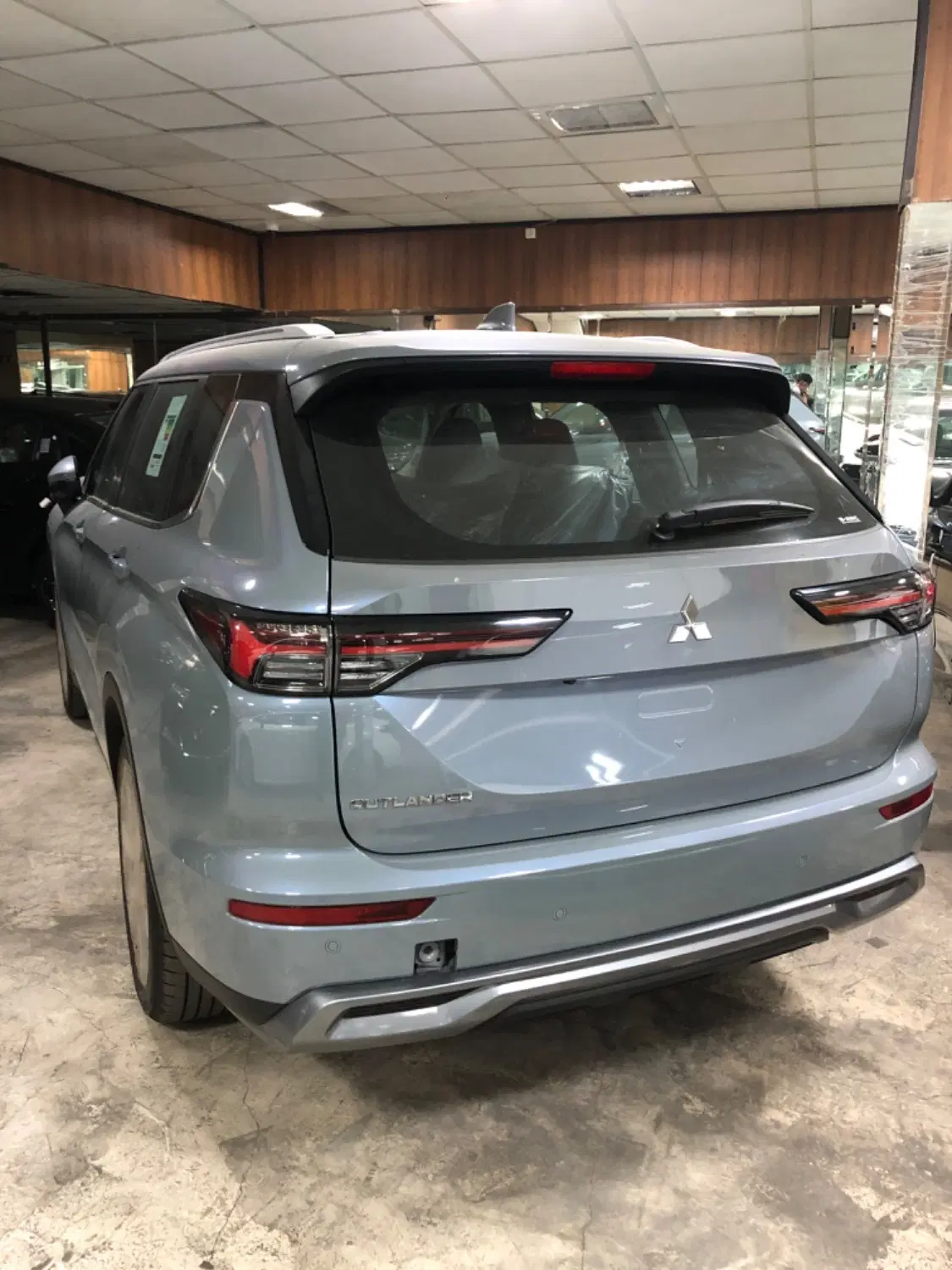 mitsubishi outlander ژاپن - تجارت خودرو خسروانی|خودرو سواری و وانت|تهران, تهرانپارس غربی|دیوار