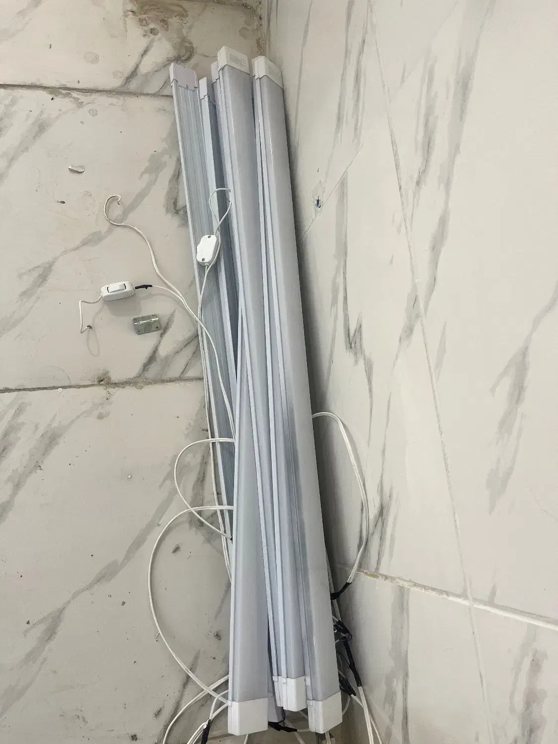 مهتابی براکت ۱۲۰سانتی ۸۰وات|لامپ و چراغ|محمدیه-قزوین, |دیوار