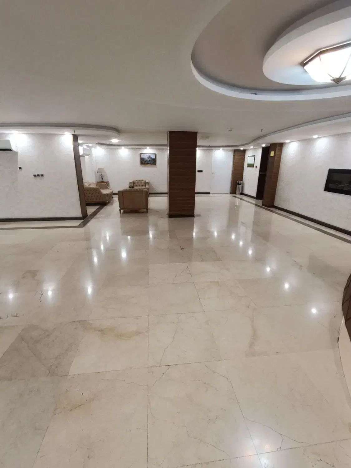 آپارتمان متراژهای  ۷۵ و ۱۰۰ و ۱۱۵ متر