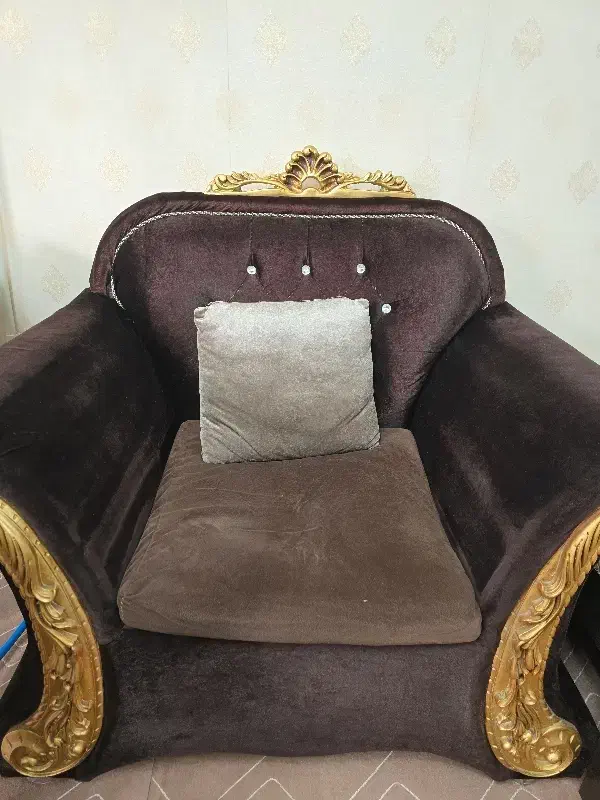 مبل|مبلمان خانگی و میز عسلی|کرج, کلاک پایین|دیوار