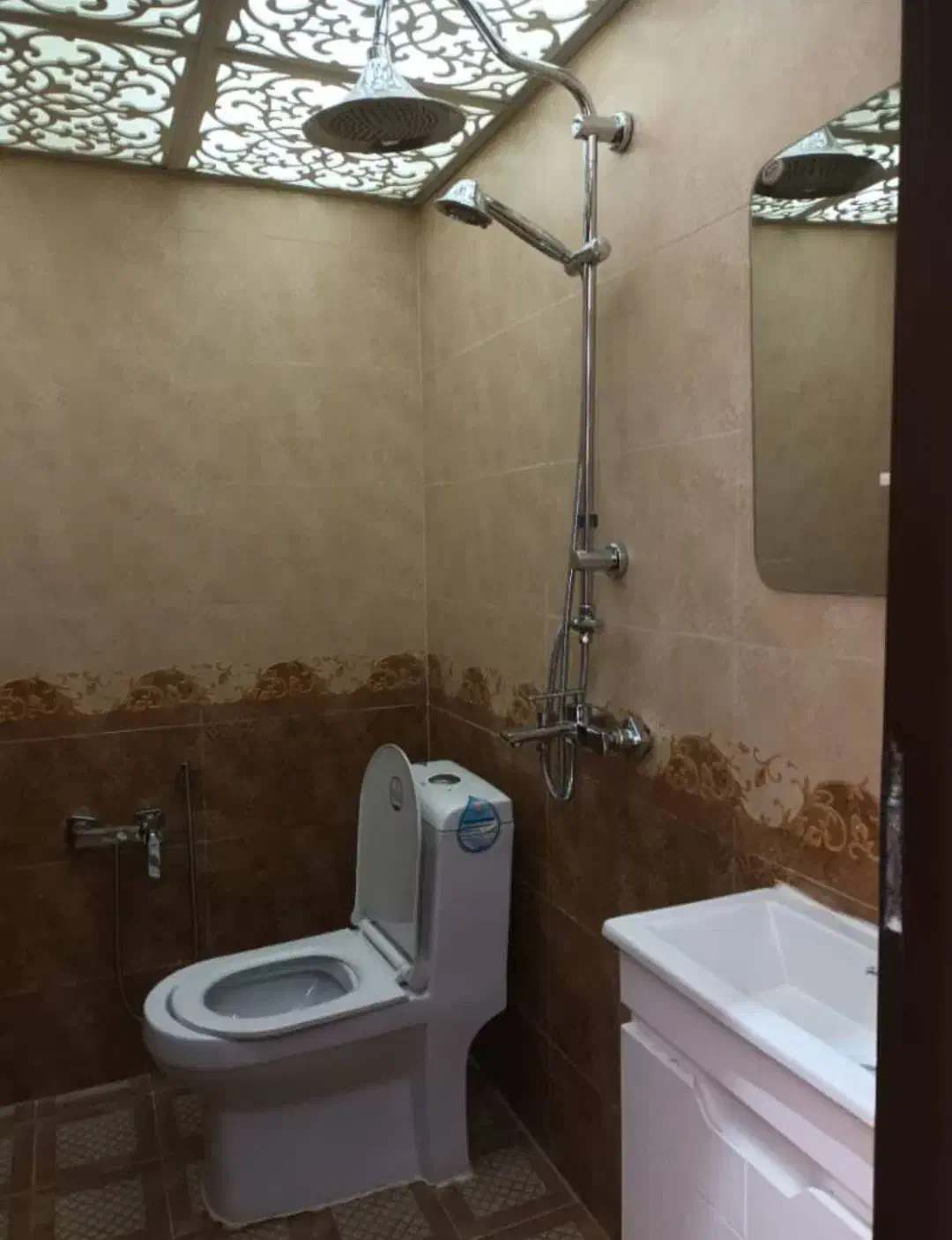 واحد ۲۰۰ متری لاکچری|فروش آپارتمان|رحیم‌آباد, |دیوار