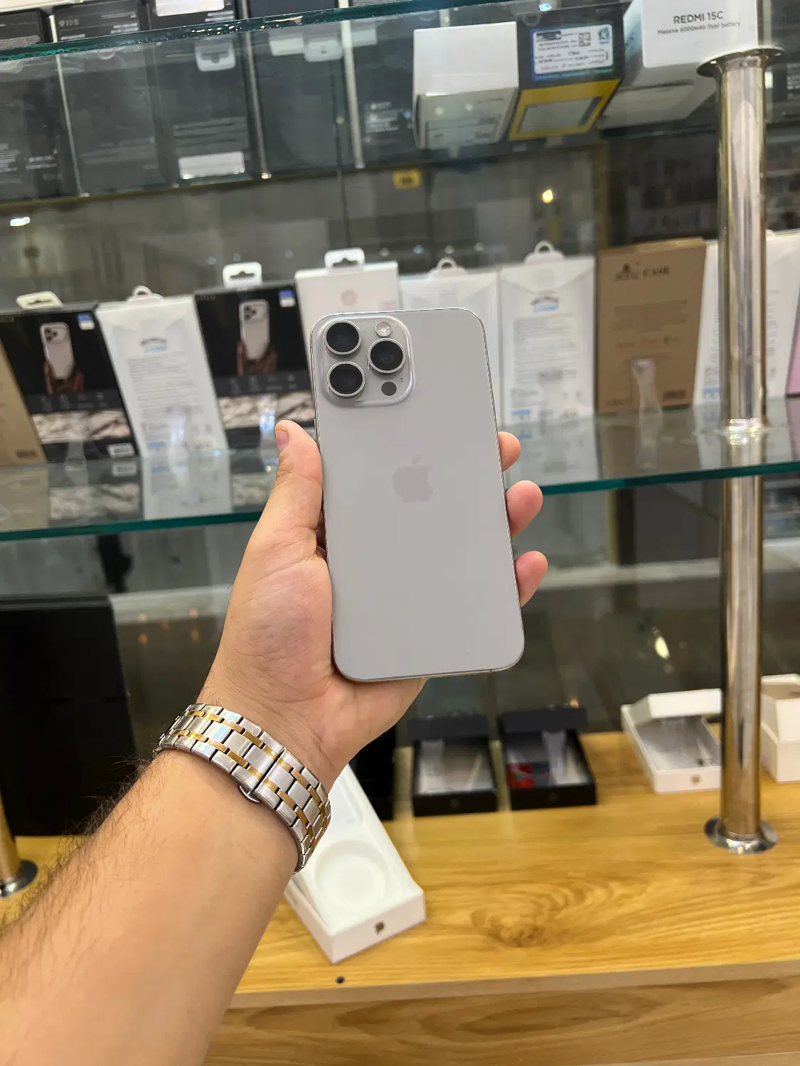 Iphone 15 pro max دوسیم کارت پک صلی ریجستری|موبایل|شیراز, فخرآباد (دروازه کازرون)|دیوار