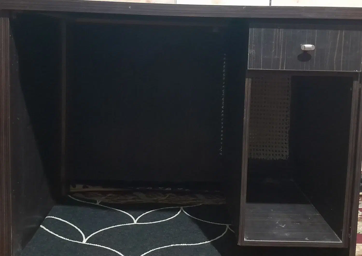 میز|میز تحریر و کامپیوتر|فیروزآباد (فارس), |دیوار