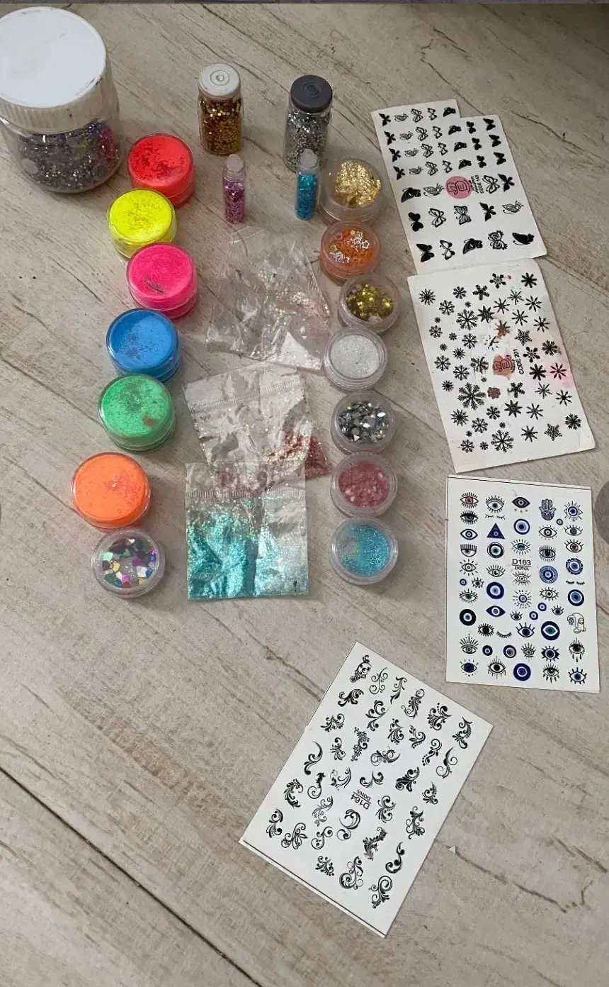 وسایل کاشت ناخن|آرایشی، بهداشتی، درمانی|سقز, |دیوار