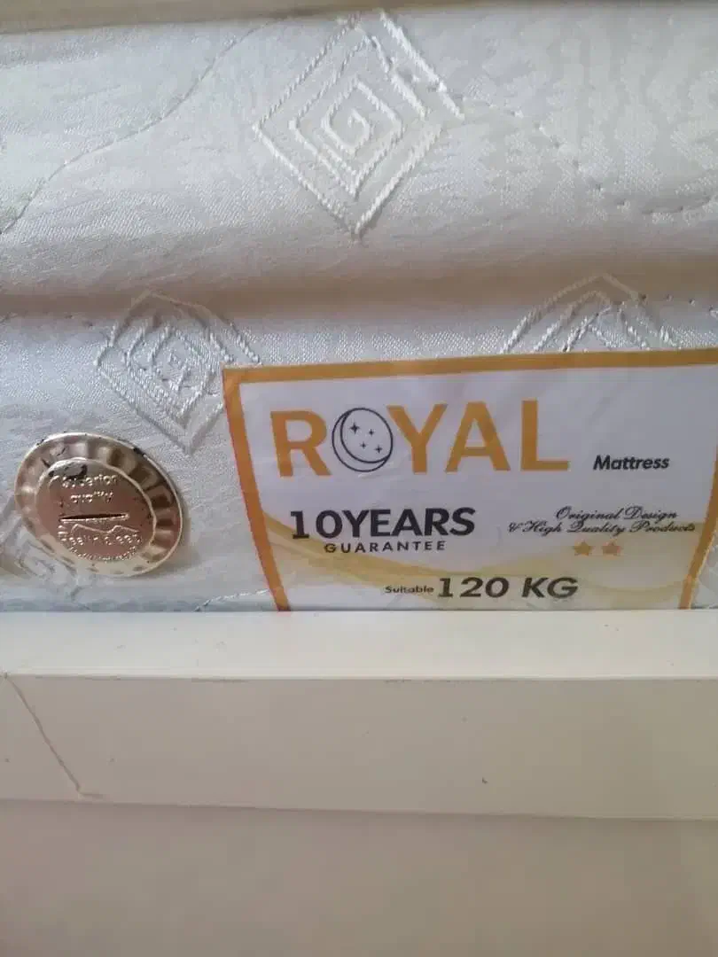 تشک طبی فنری رویال اصل|تخت و سرویس خواب|زاهدان, |دیوار