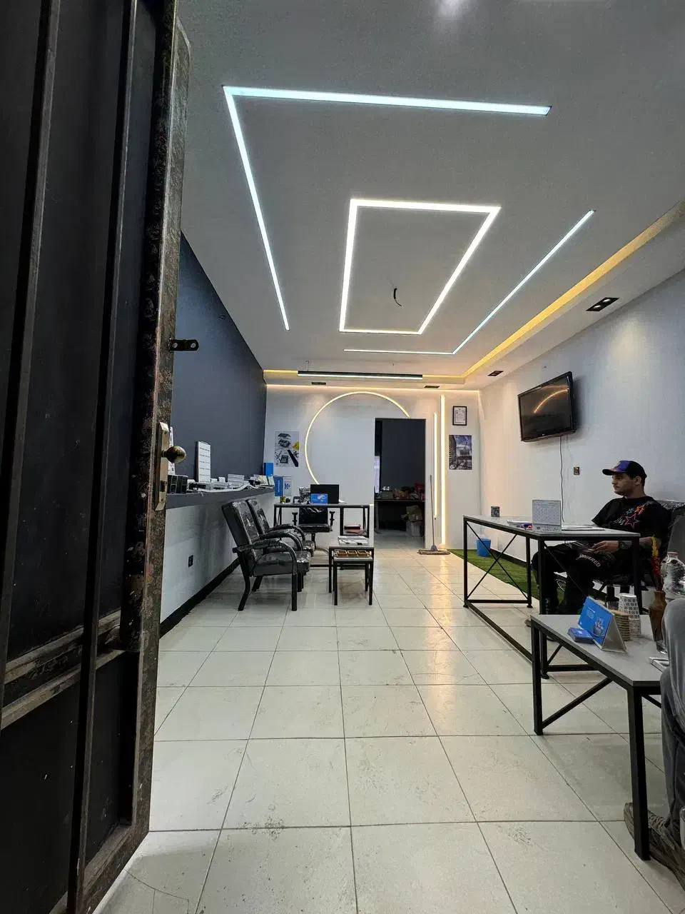 اجاره ۴۰ متر دفتر اداری در بازار آهن شاد آباد|اجارهٔ دفتر کار، اتاق اداری، مطب|تهران, شادآباد|دیوار